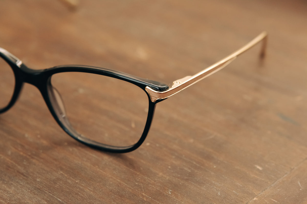 Shwood Bethany Shadow & Gold