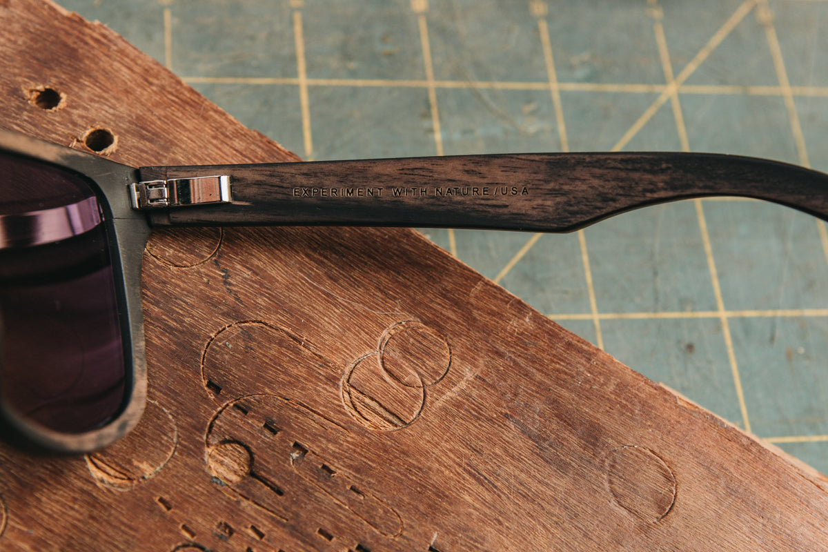 Shwood Canby Distressed Dark Walnut