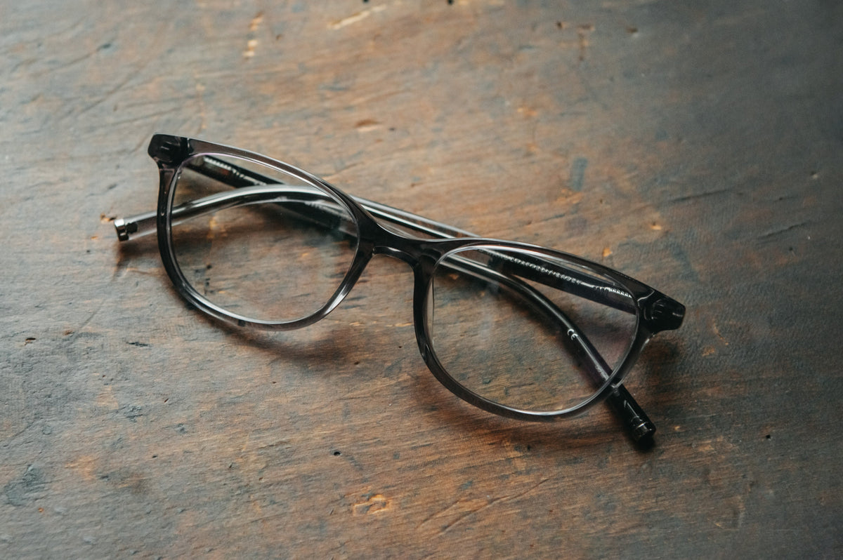 Shwood Casey Smoke & Elm Burl