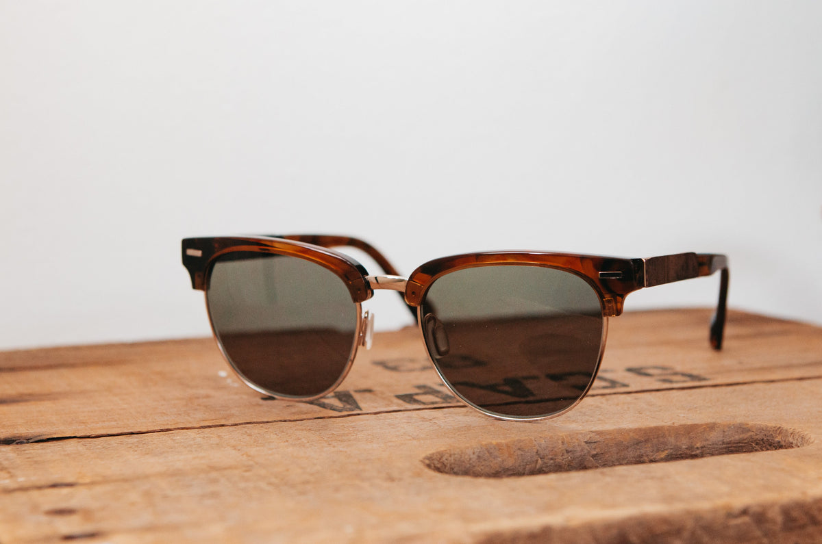 Shwood Eugene Autumn with Elm Burl