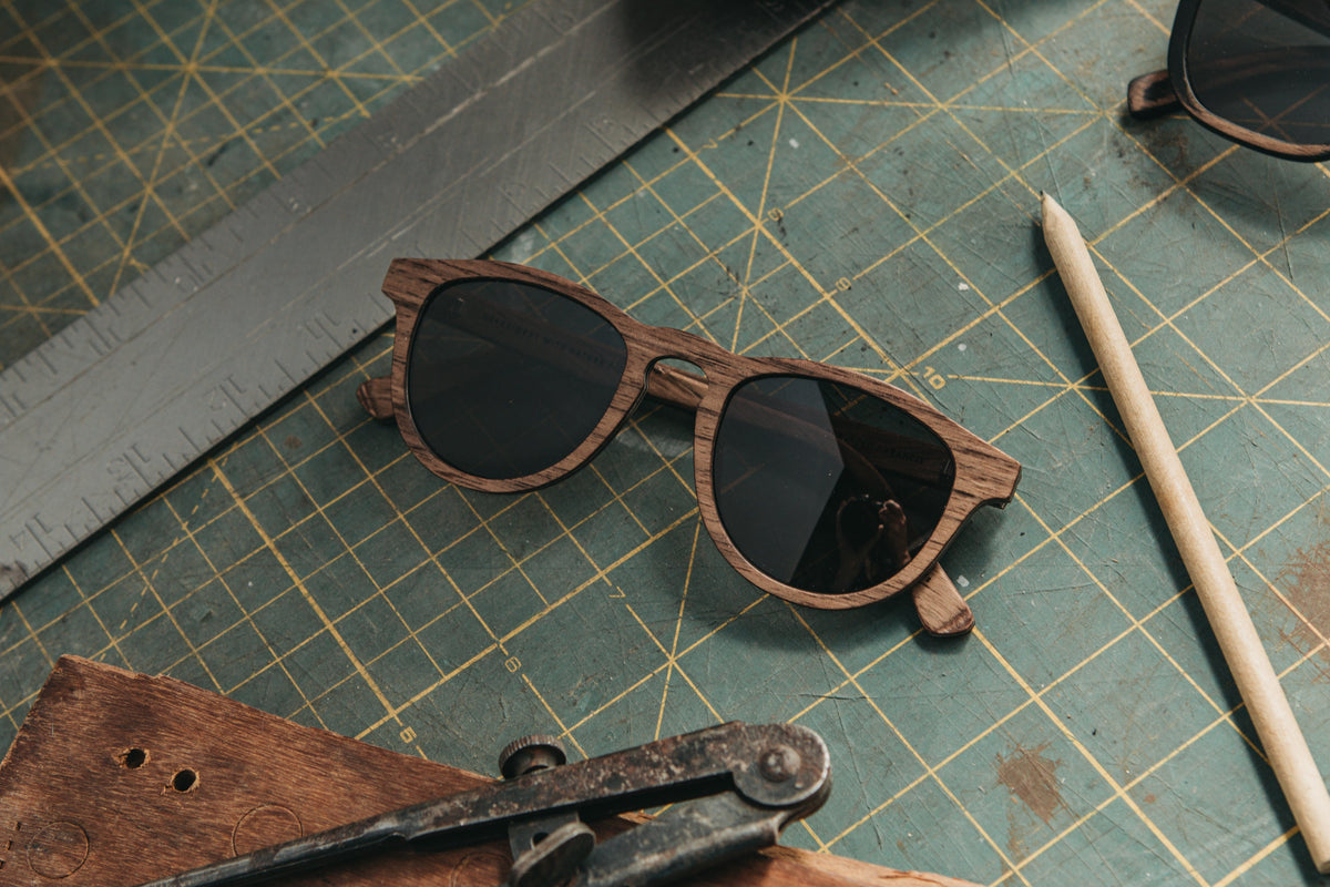 Shwood Francis Walnut