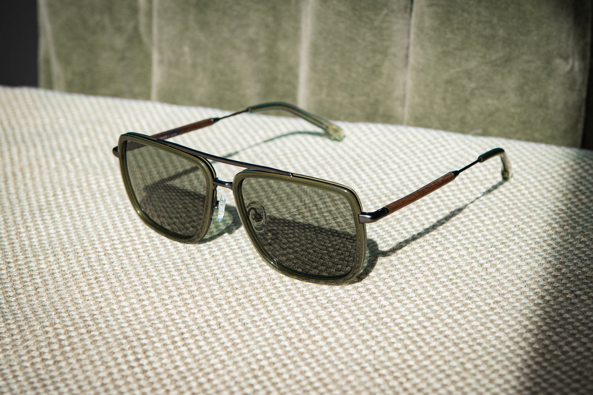 Shwood Grant Pine & Gun Metal with Walnut