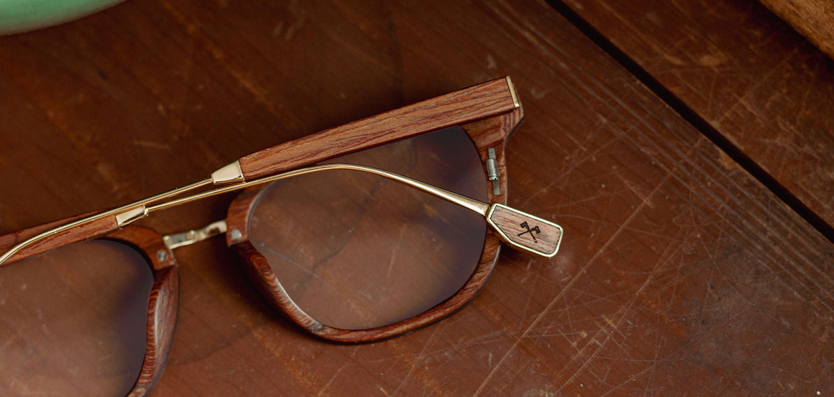 Shwood Heppner Mahogany & Gold