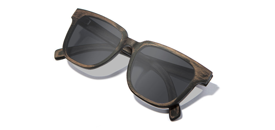 Shwood Prescott Distressed Dark Walnut